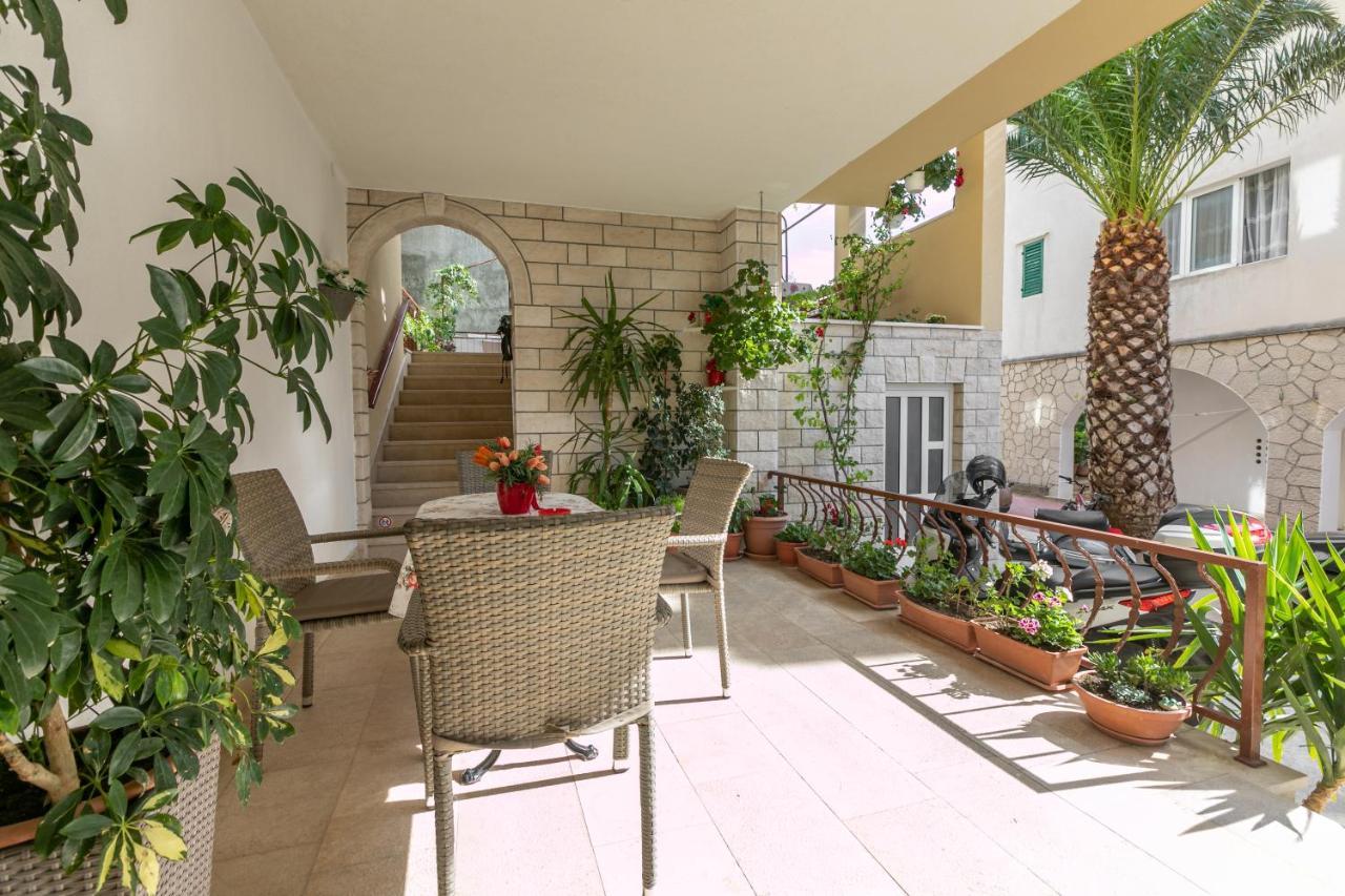 Apartments Barba Tucepi Ngoại thất bức ảnh