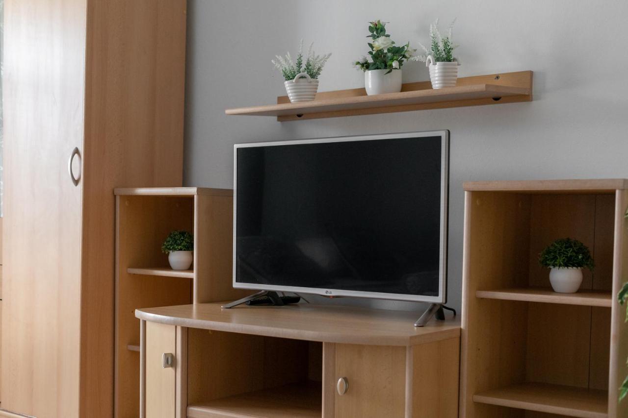 Apartments Barba Tucepi Ngoại thất bức ảnh