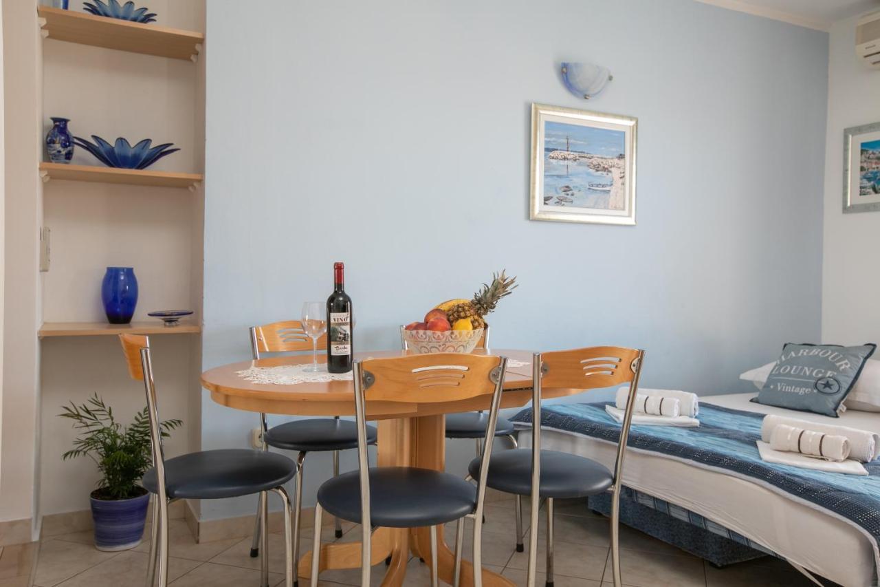 Apartments Barba Tucepi Ngoại thất bức ảnh