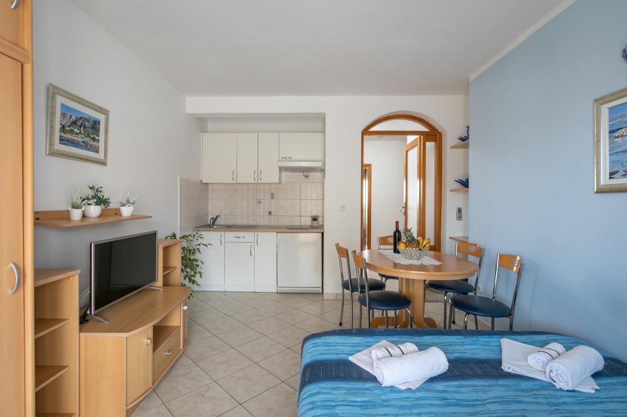Apartments Barba Tucepi Ngoại thất bức ảnh