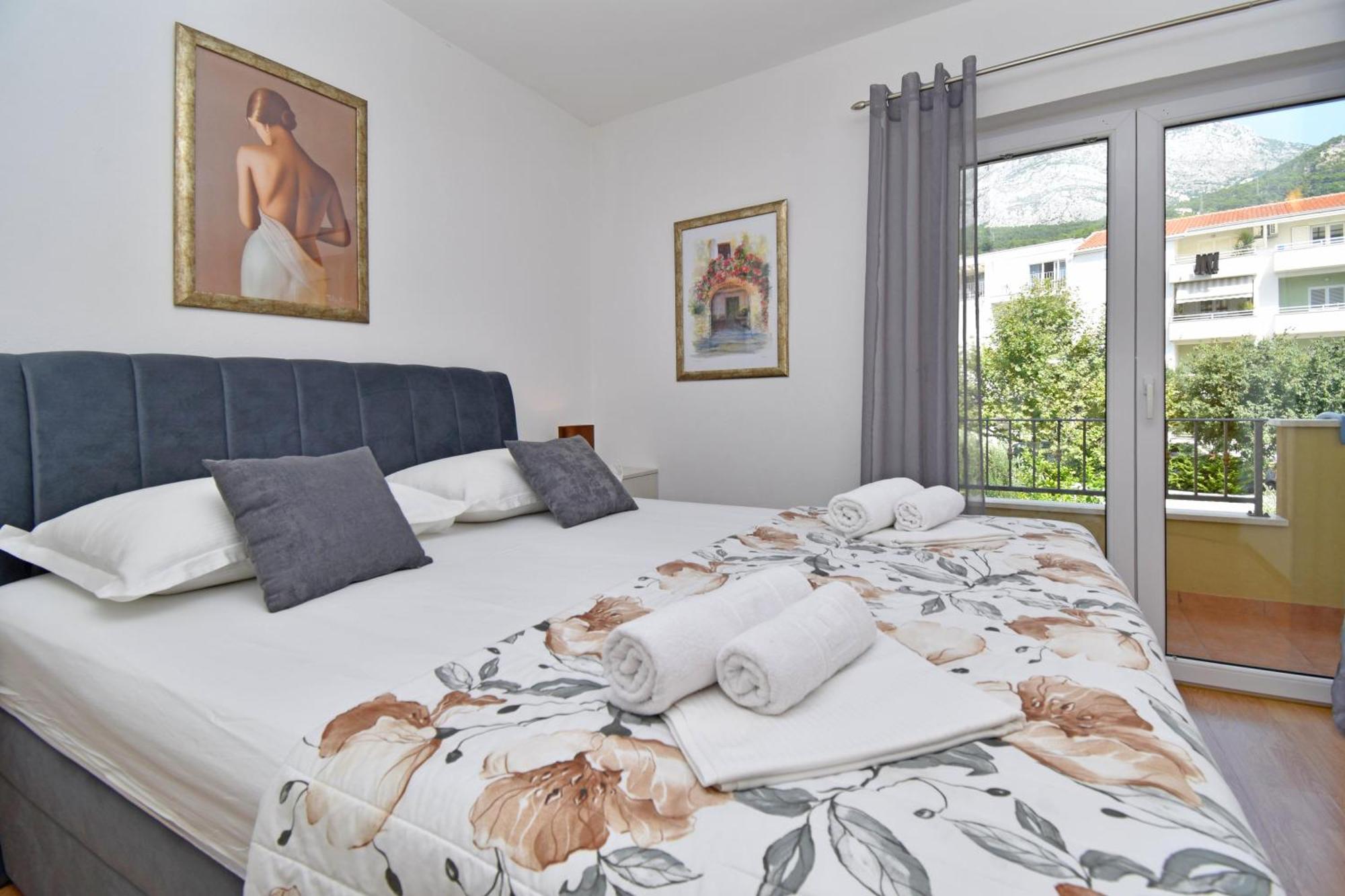 Apartments Barba Tucepi Ngoại thất bức ảnh